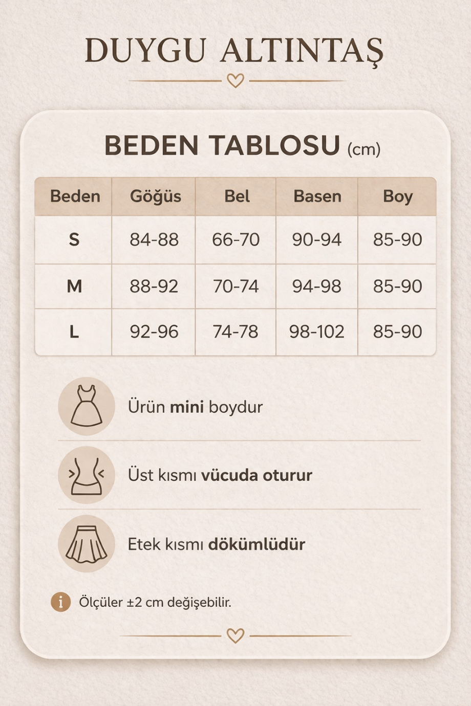 Duygu Altıntaş Çiçek Desenli Mini Elbise – Kare Yaka Balon Kol Yazlık Kadın Elbise