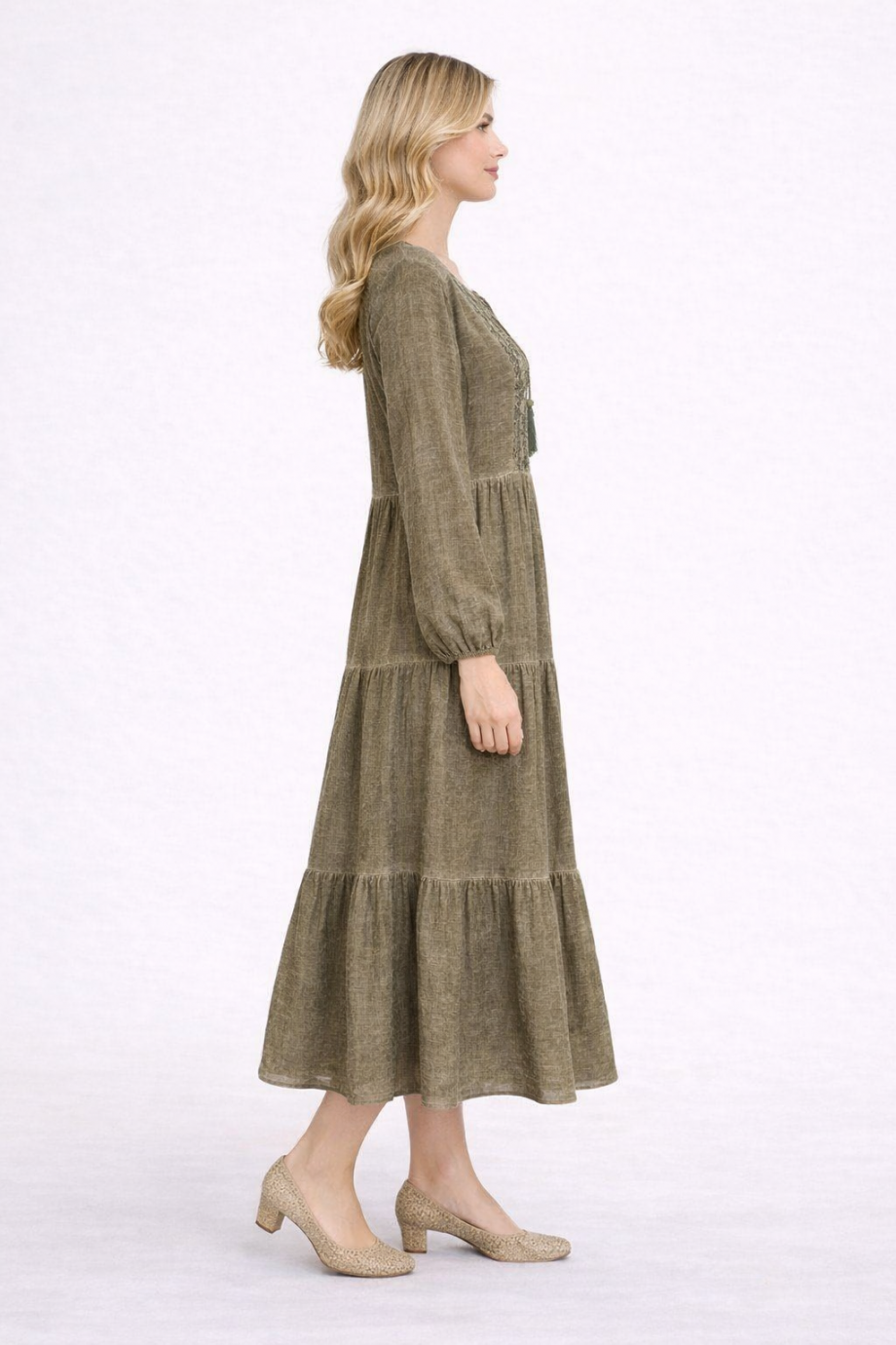 Duygu Altıntaş Otantik Desenli Uzun Kollu Kadın Elbise – Rahat Kesim Günlük Şık