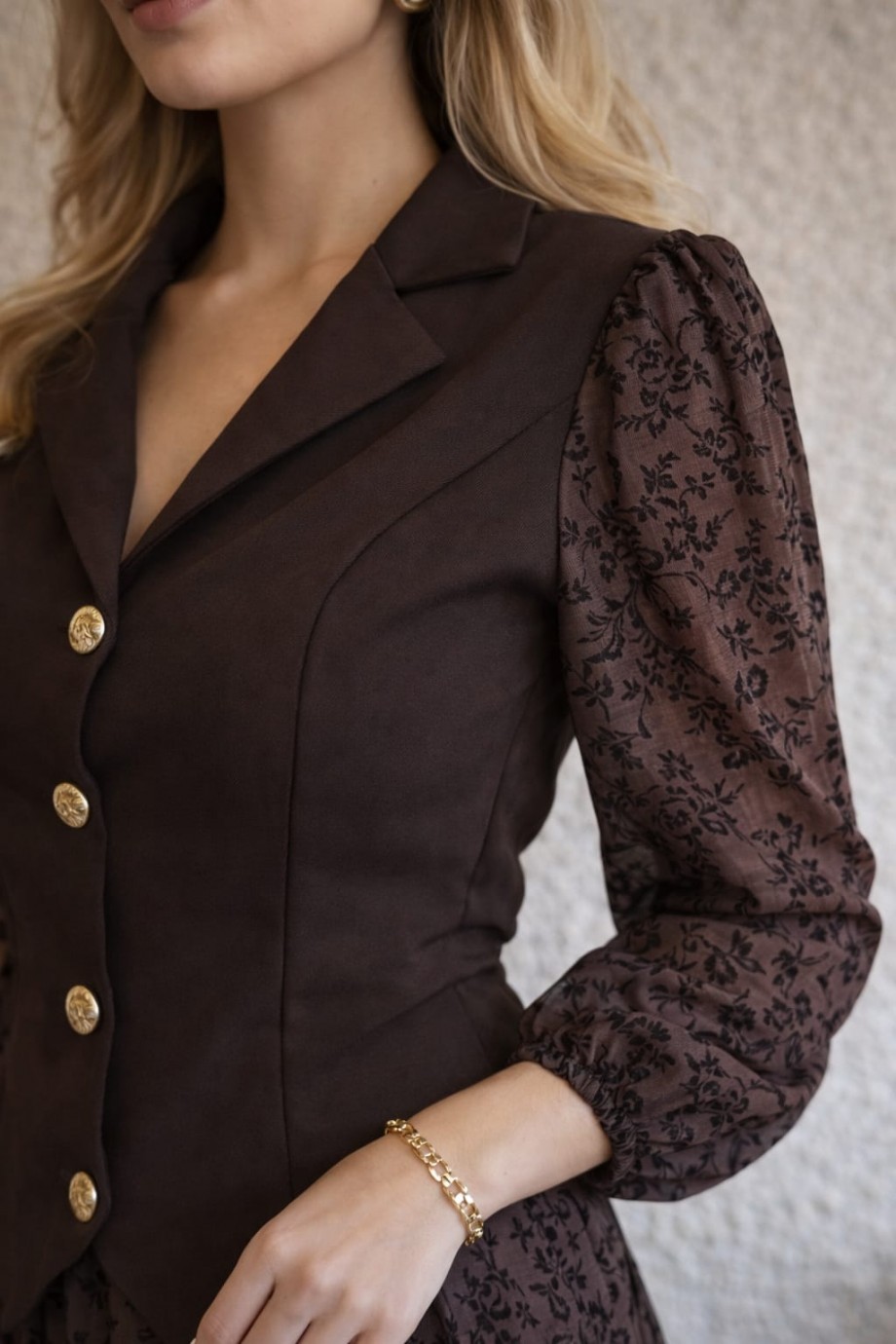 Duygu Altıntaş Vintage Şık Bluz Etek Takım – Dantel Detaylı Balon Kol Kombin